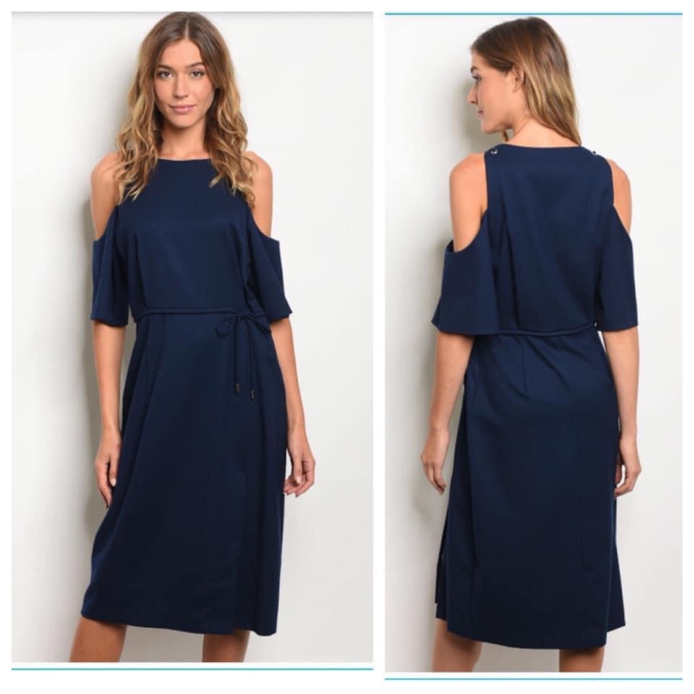 🆕💙Open shoulder, navy dress with self-tie waist